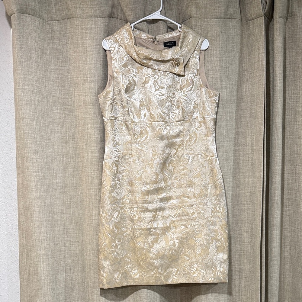 Elegant Cream Sleeveless Dress